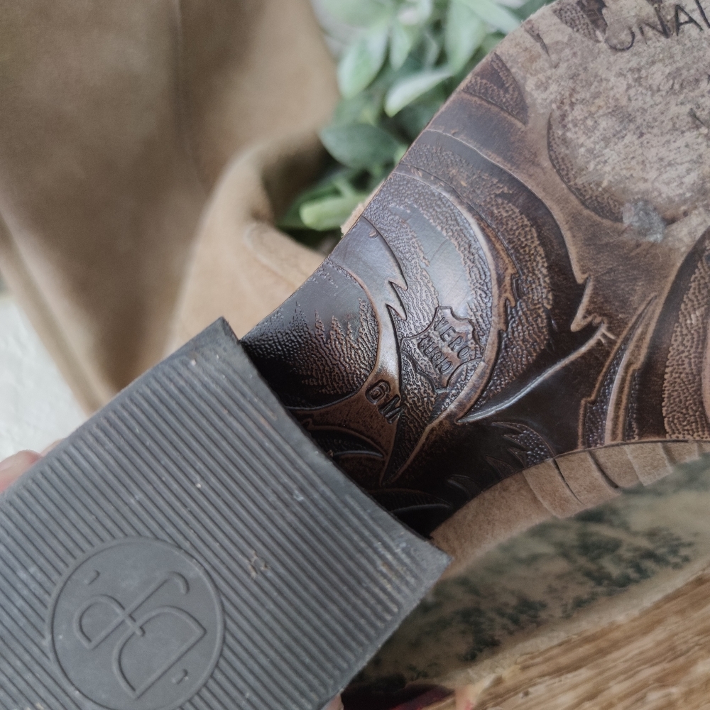 Donald Pliner 💜 Western Couture Cowgirl Boots - Picture 10 of 10